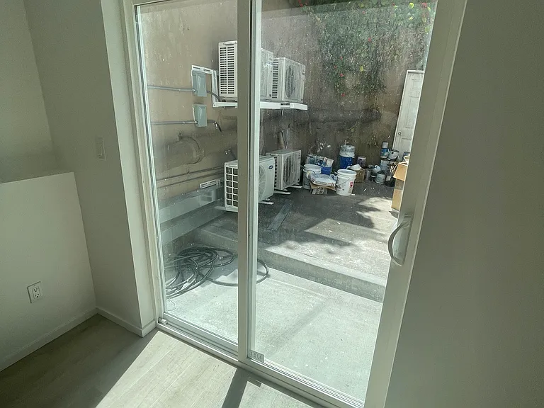 3334 San Bruno Ave #12 — Photo 8