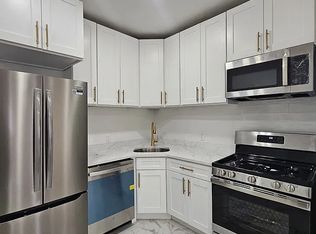 23-62 24th St #2F, Astoria, NY 11105
