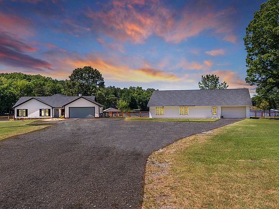 5th image of 70 Cypress Point Ct