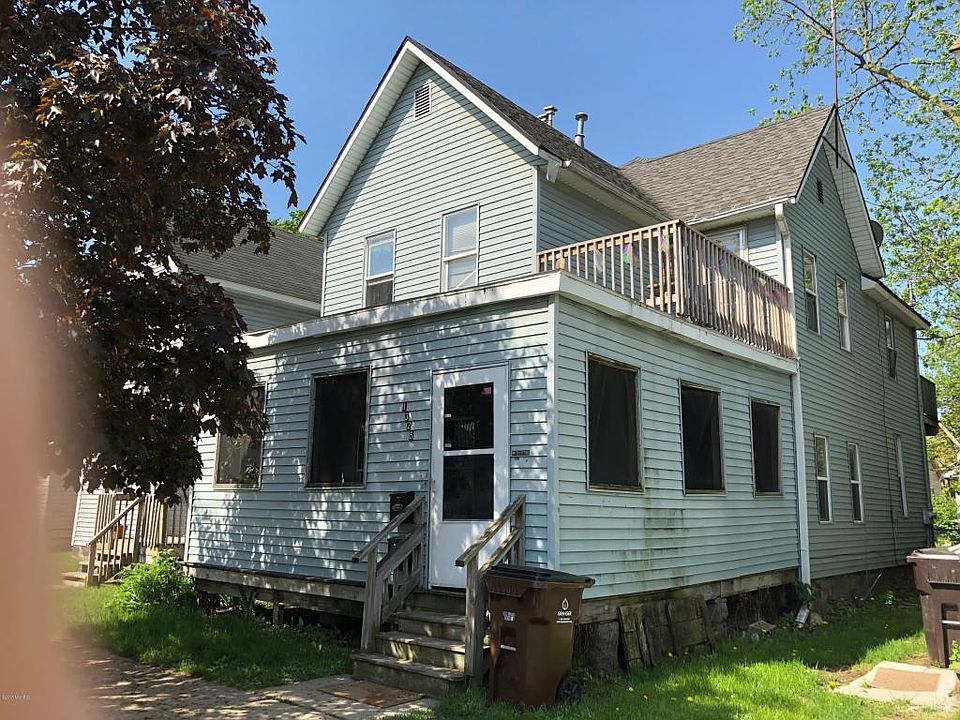 Building Photo 4