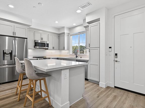 2nd image of 2782 Bella Circle