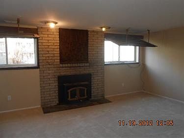 4th image of 22704 Provincial St