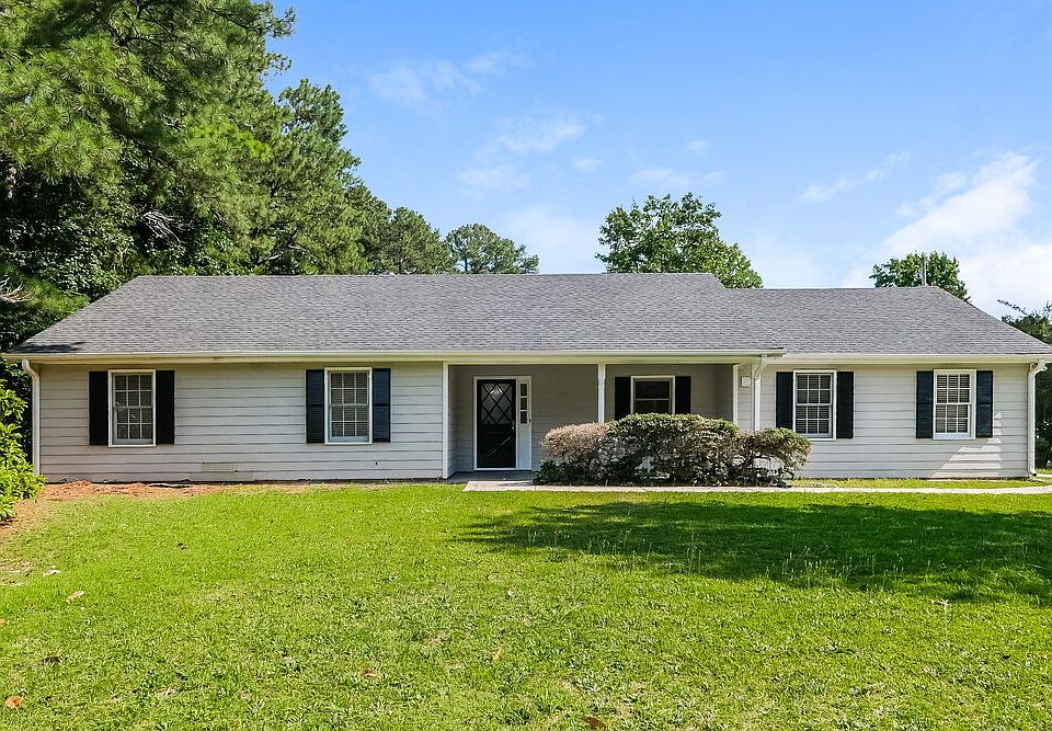 1st image of 3568 Fernbrook Dr SW
