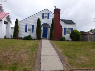 1190 Fir Ave, Reedsport, OR 97467