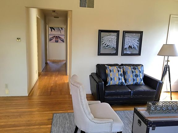 2nd image of 724 Hill Ave