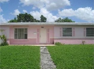4035 NW 193rd St, Miami Gardens, FL 33055