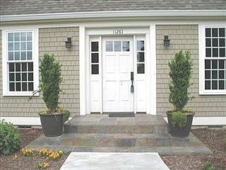 3rd image of 11281 Fieldstone Ln NE
