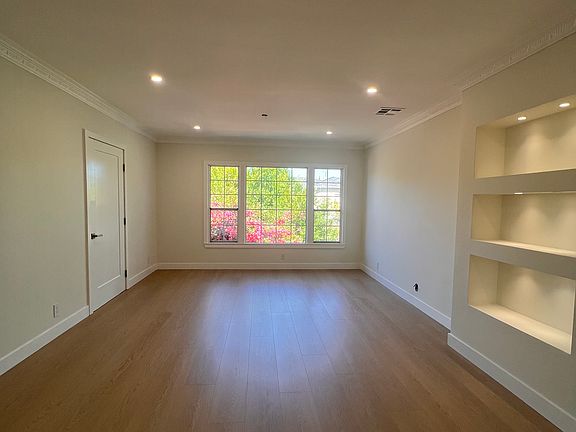 2nd image of 11352 Elderwood St #11356