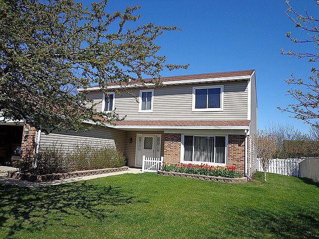 1st image of 134 Fleetwood Dr