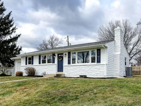 262 Dogwood Dr, Hummelstown, PA 17036