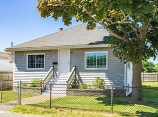 57 Newport Rd, Hull, MA 02045