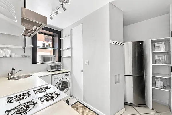 Rented by Compass | media 8