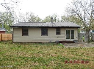 137 Blueberry Ln, Battle Creek, MI 49037