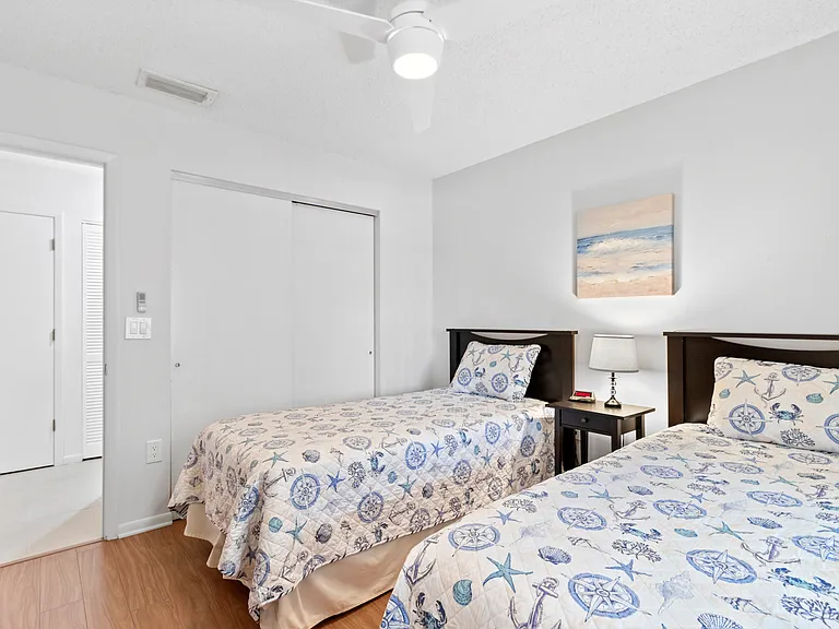 4320 47th Ave W #201 — Photo 12