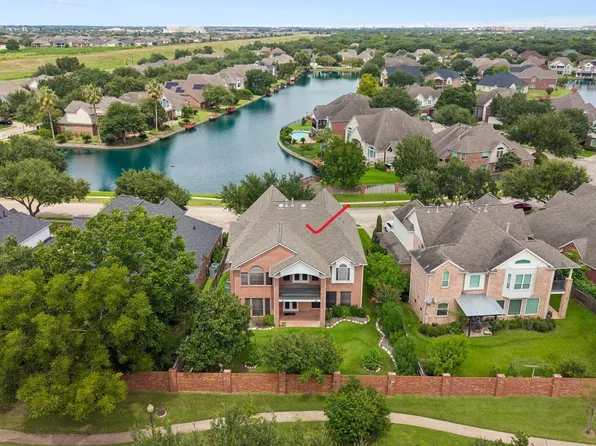 6011 Katie Leigh Ln, Sugar Land, TX 77479