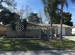 9401 Glen Moor Ln, Port Richey, FL 34668