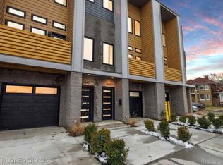 1547 Pallister St #11, Detroit, MI 48206