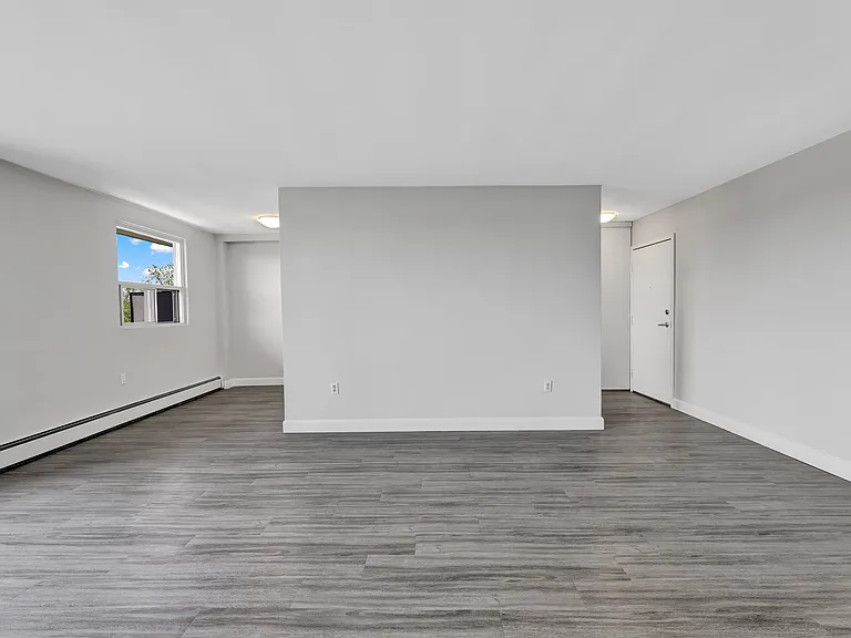 148 Concession St E — Photo 14