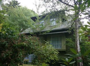 1722 Madrona Dr, Seattle, WA 98122