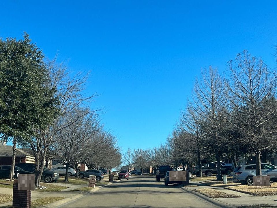 2nd image of 1013 Hampton Dr
