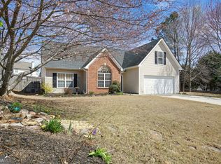 1527 Leeward Ron Dr, Dacula, GA 30019