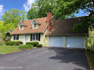 84 W Market St, Sheppton, PA 18248