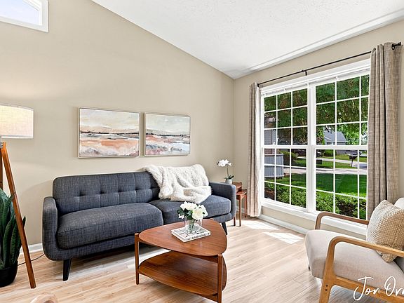3rd image of 5773 Sugarberry Dr SE