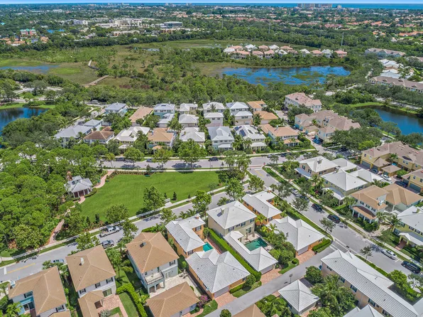307 E Bay Cedar Circle, Jupiter, FL 33458