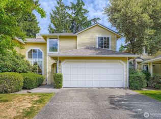 15831 Northup Way #26, Bellevue, WA 98008