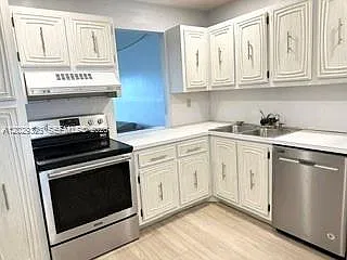 8101 SW 24th Ct #405 — Photo 5