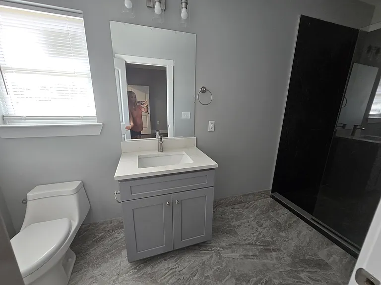 913 Cloud Springs Rd — Photo 2