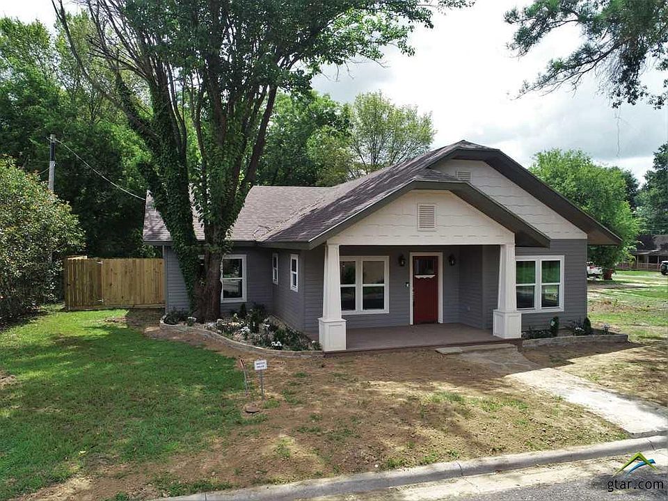 1st image of 203 Holbrook St