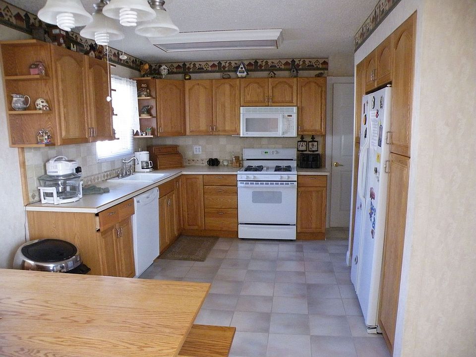 2nd image of 1001 San Jose Dr