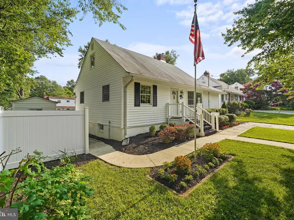 1009 Laredo Rd, Silver Spring, MD 20901