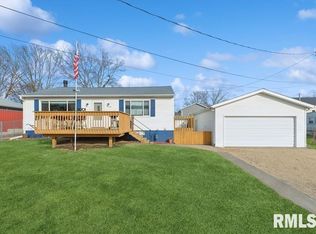 707 Broad St, Sabula, IA 52070