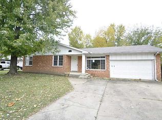 305 Sanders Ave, Springdale, AR 72764