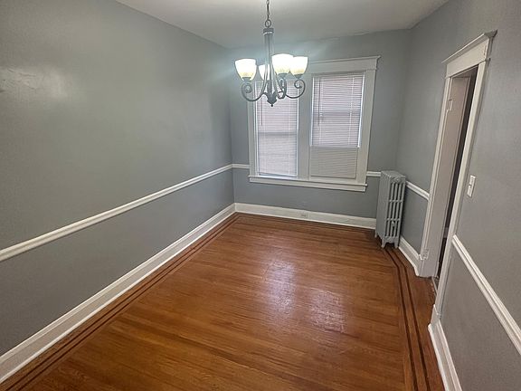 3rd image of 3126 Normount Ave