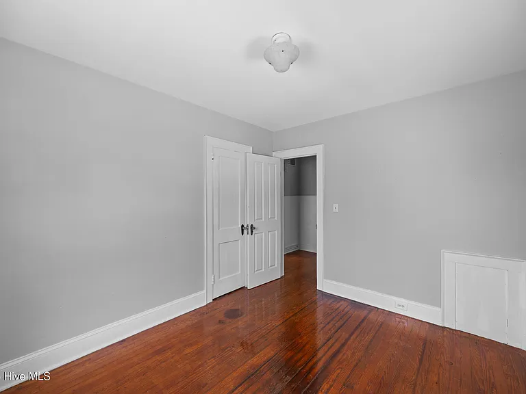 2137 Jackson St — Photo 21