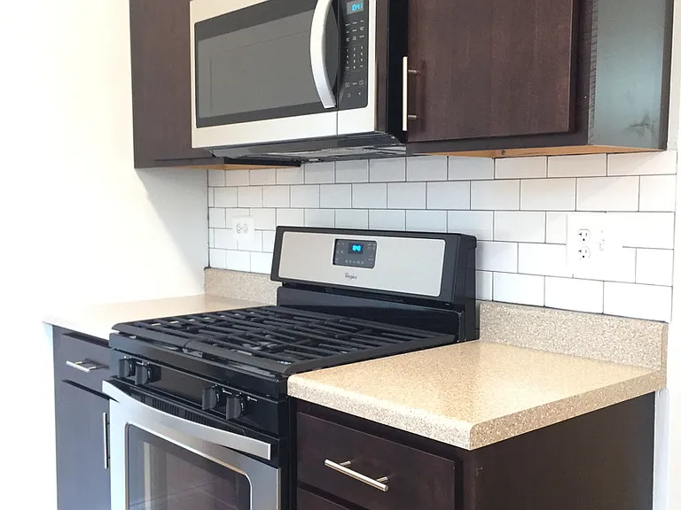 5330 N Kenmore Ave #3W — Photo 5