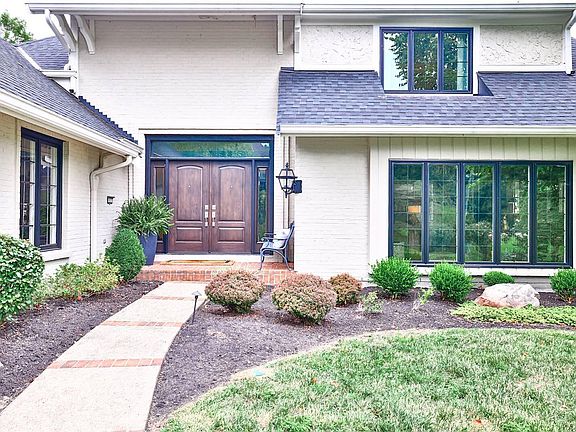 4th image of 803 Squire Hill Dr