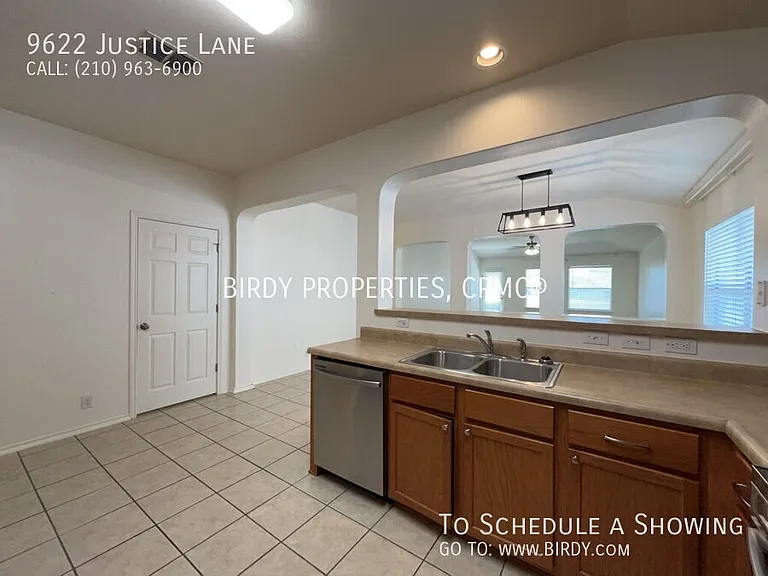 9622 Justice Ln — Photo 15
