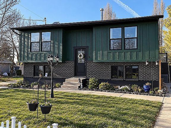 2nd image of 288 W Center St