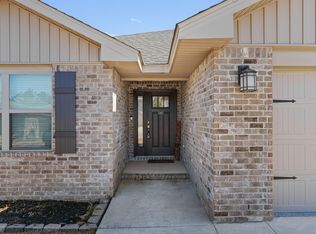 117 Ridgeway Cir, Crestview, FL 32536