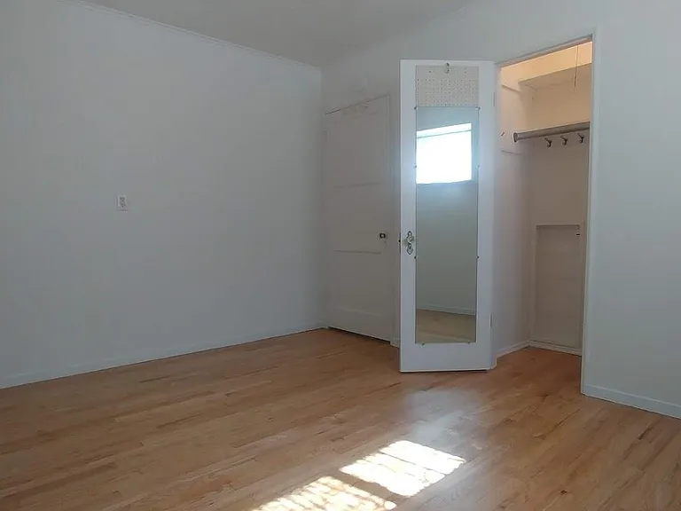 3555 Colonial Ave #1 — Photo 14
