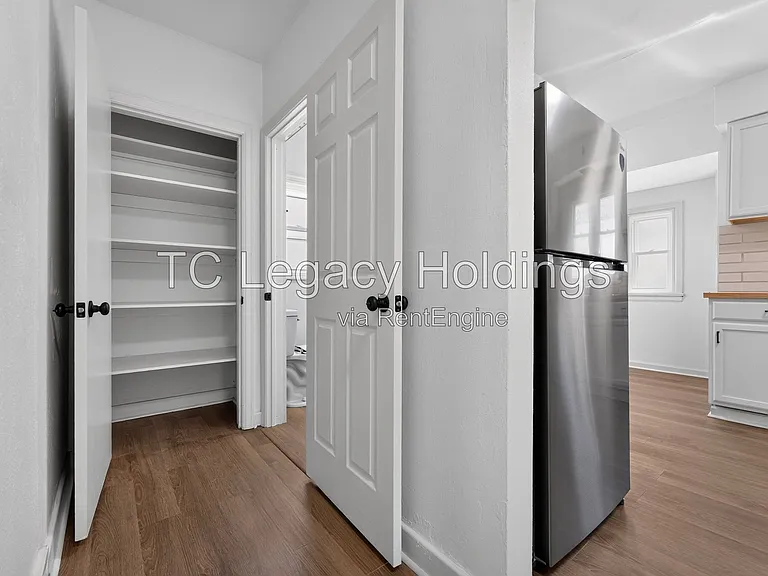300 Ash Ave — Photo 27