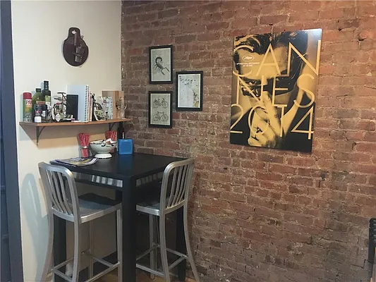 Rented by R New York | media 1