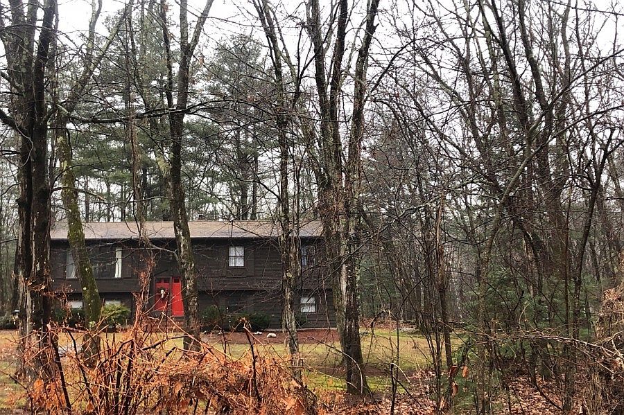 2nd image of 47 Cedar Forest Rd