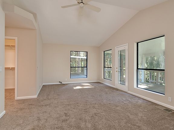 5th image of 4760 Colorado Ct