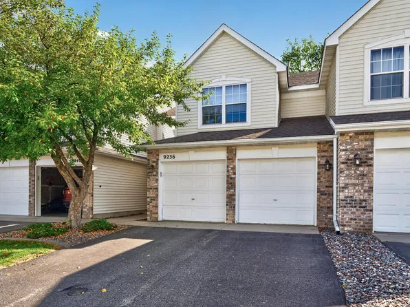 9236 Merrimac Ln N, Maple Grove, MN 55311