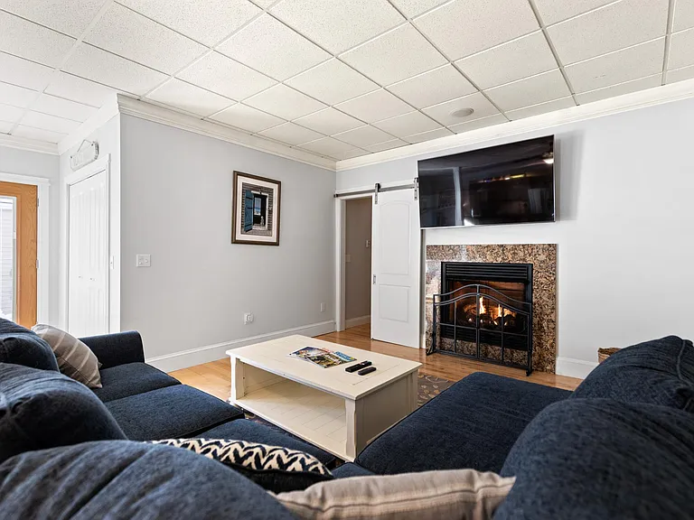 91 Union Ave #A — Photo 24